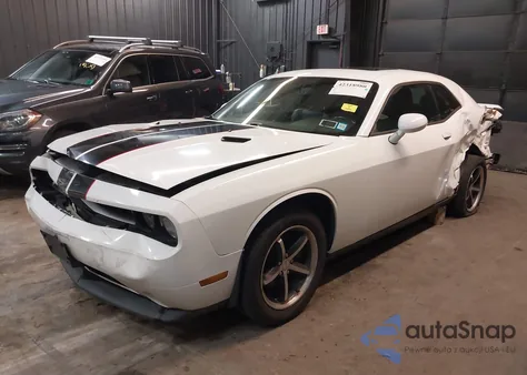 2011 Dodge Challenger из США, поврежденный, VIN 2B3CJ4DG8BH588223
